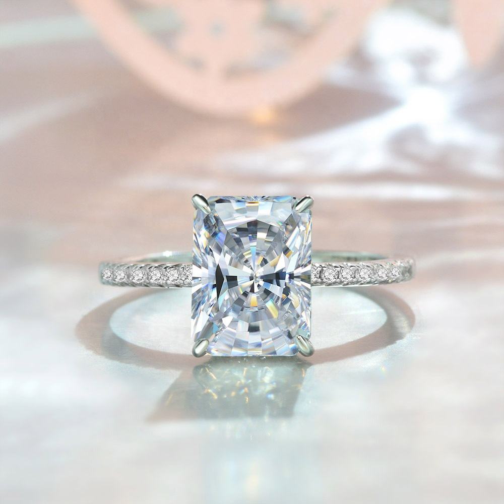 Emerald Cut Ring - Image 4